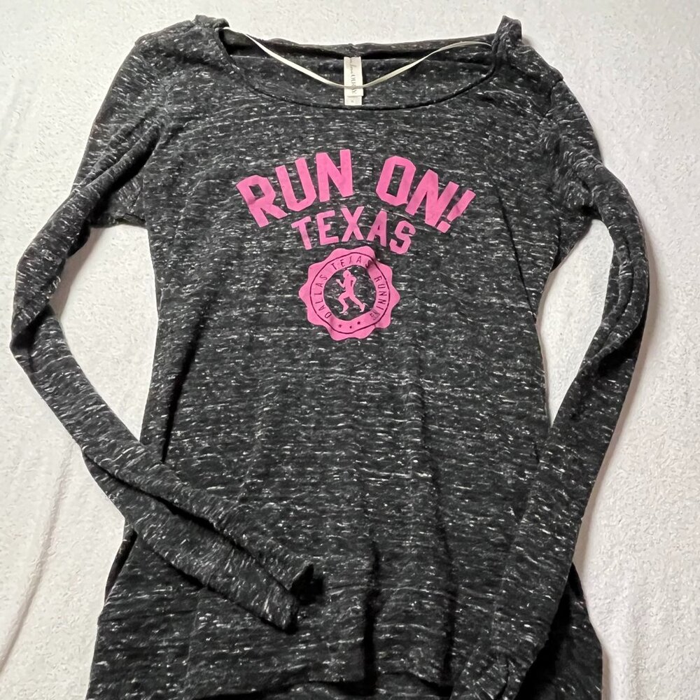 Run On Texas Women’s Hoodie Shirt – Size Medium –Polyester Blend - Good Cond